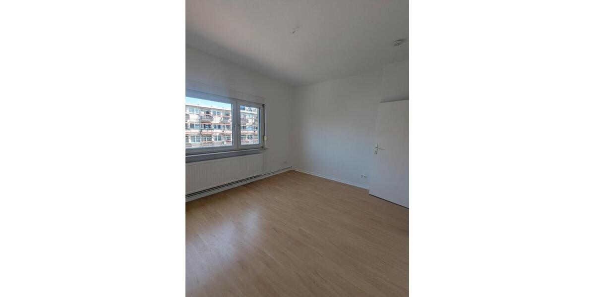 Etagenwohnung Hannover Vahrenwald-List - 3 Zimmer, 74 m&sup2;, 228.800&euro; | Angebot:27197592