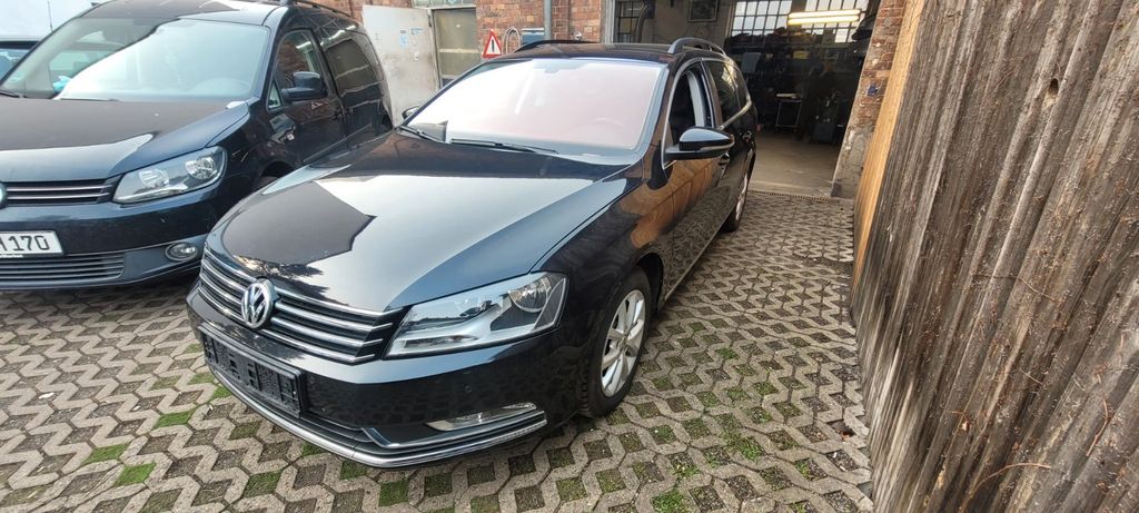 VW Passat Variant 185.000 km 7.750 &euro; Neustadt am Rübenberge 31535