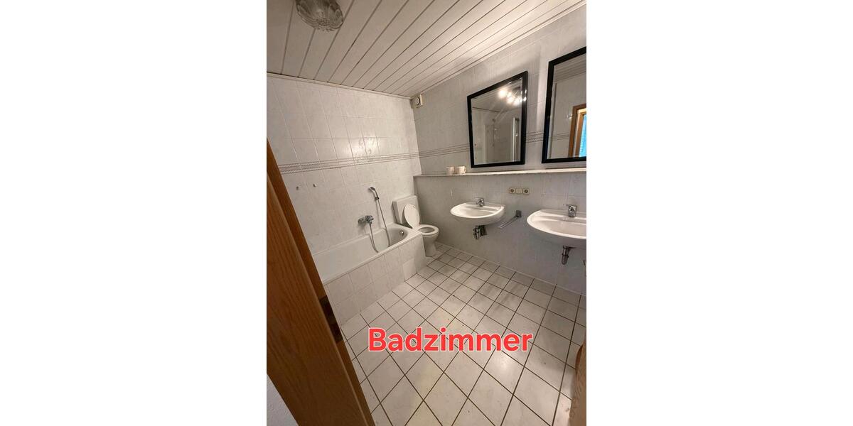 Erdgeschoßwohnung Husum - 5 Zimmer, 118 m&sup2;, 1.100&euro; | Angebot:25830123