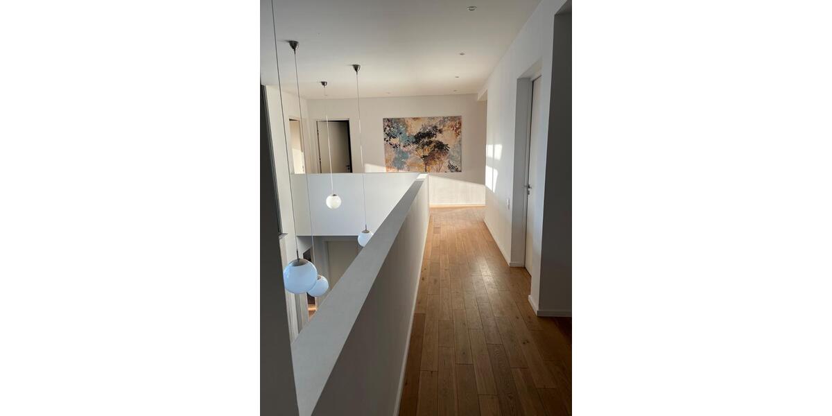 Einfamilienhaus Neustadt am Rübenberge - 9 Zimmer, 288 m&sup2;, 750.000&euro; | Angebot:25351760