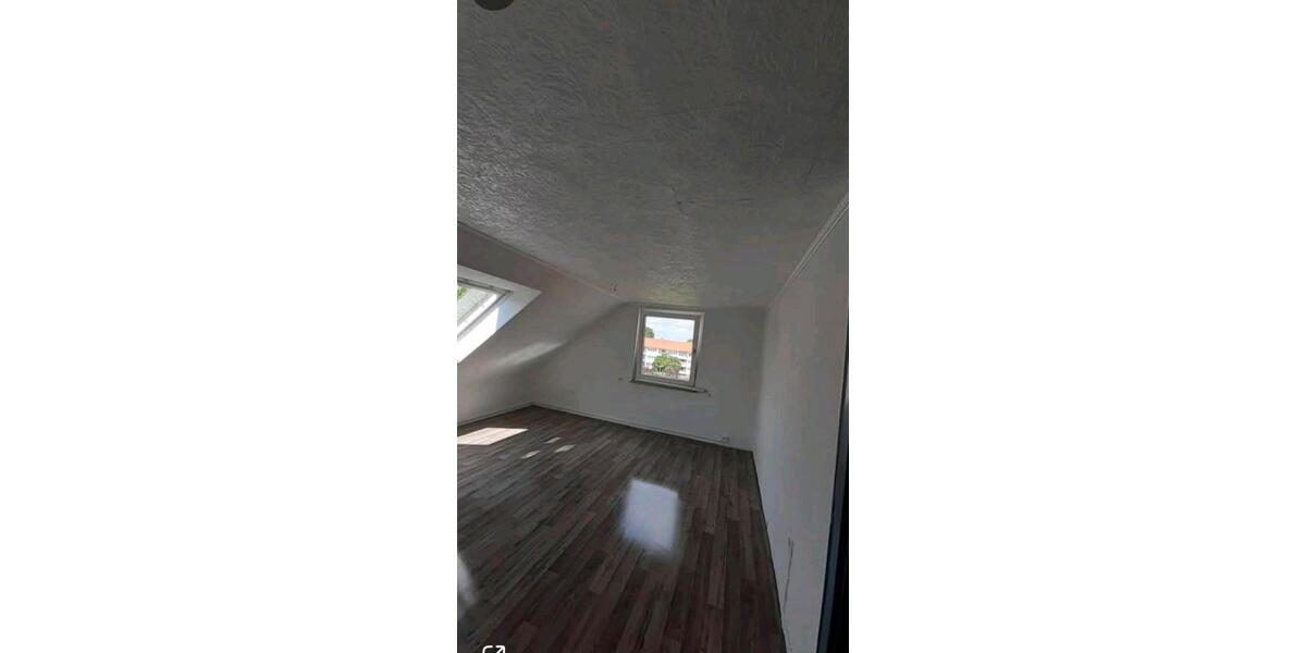 Dachgeschoßwohnung Barsinghausen - 3 Zimmer, 65 m&sup2;, 800&euro; | Angebot:25898867