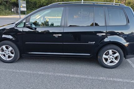 VW Touran 273.000 km 3.900 &euro; Hannover 30165