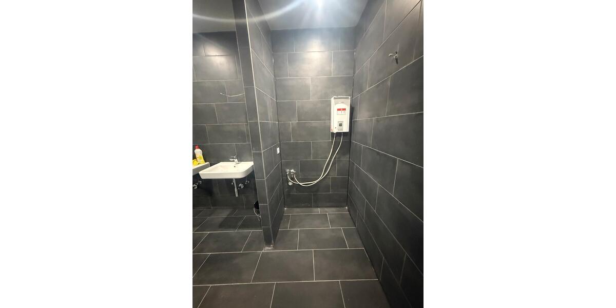 Etagenwohnung Hannover - 3 Zimmer, 130 m&sup2;, 1.680&euro; | Angebot:25066565