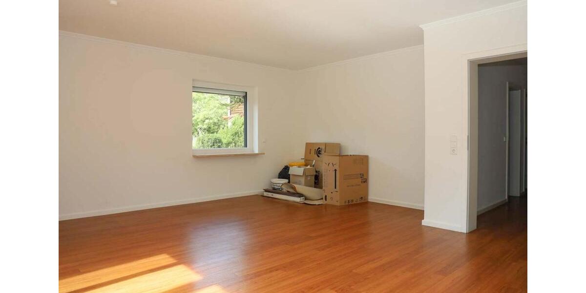 Erdgeschoßwohnung Isernhagen - 3 Zimmer, 80 m&sup2;, 1.200&euro; | Angebot:25943350