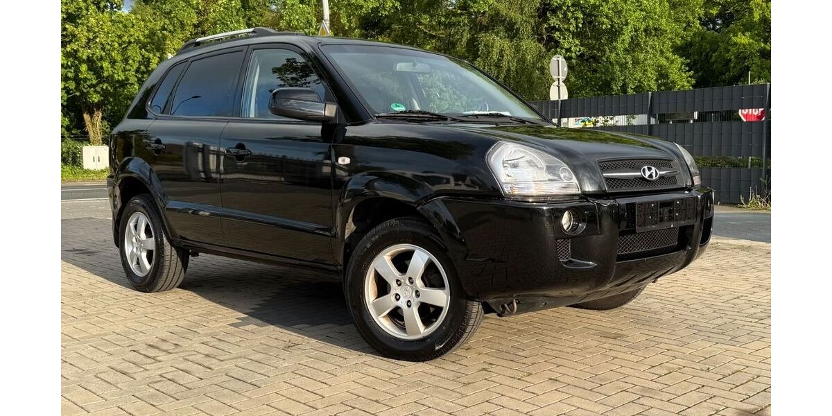 Hyundai TUCSON 121.000 km 3.000 &euro; Neustadt 31535