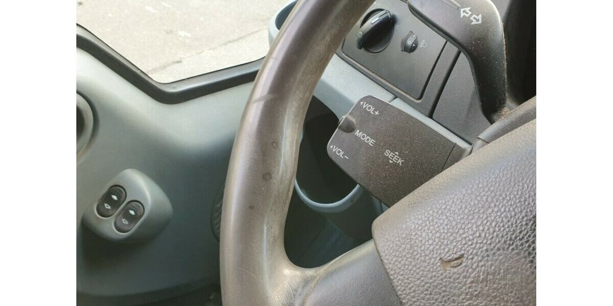 Ford Transit TDCI FT 300 HOCH 1 HAND NAVI AHK 155.000 km 2.200 &euro; Hannover 30179