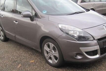 Renault Scenic 127.000 km 4.950 &euro; Lehrte 31275
