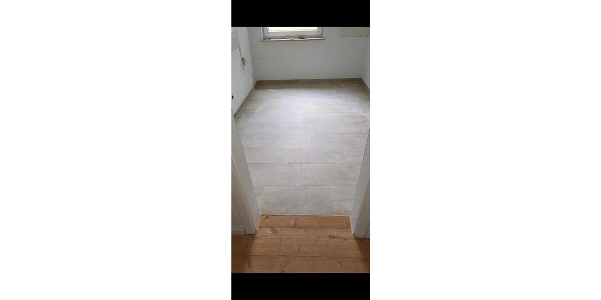 Erdgeschoßwohnung Hannover Herrenhausen-Stöcken - 3 Zimmer, 60 m&sup2;, 1.100&euro; | Angebot:24826424