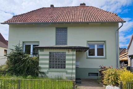 Haus Bad Münder am Deister - 7 Zimmer, 184 m&sup2;, 350.000&euro; | Angebot:27285452