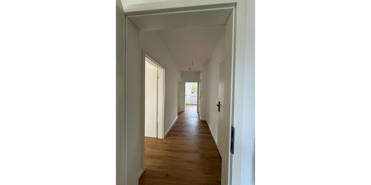 Erdgeschoßwohnung Gehrden - 3 Zimmer, 88 m&sup2;, 1.300&euro; | Angebot:25904844