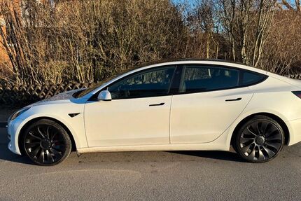 Tesla Model 3 33.900 km 29.500 &euro; Sehnde 31319