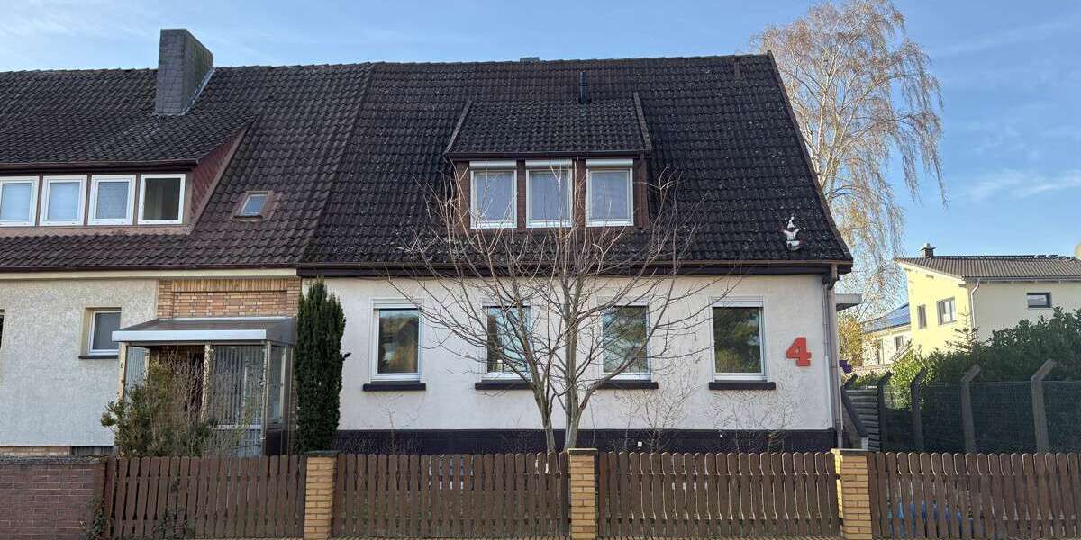 Einfamilienhaus Sarstedt - 5 Zimmer, 160 m&sup2;, 380.000&euro; | Angebot:23794665