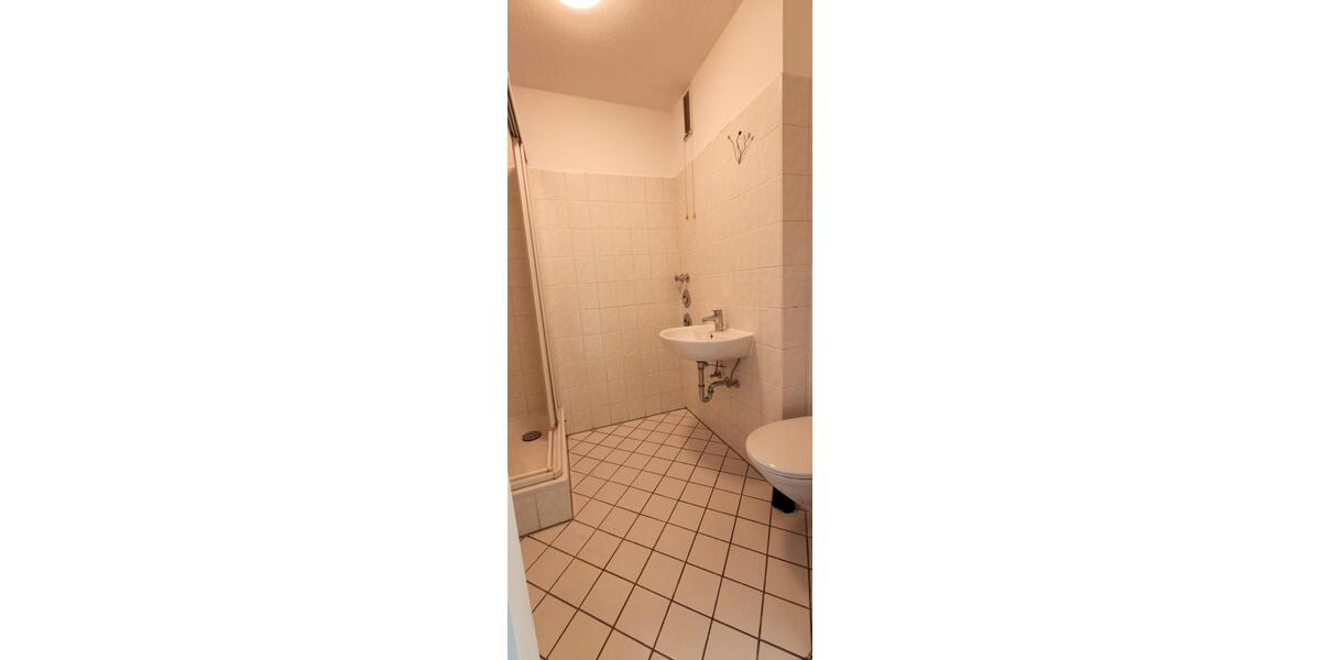 Etagenwohnung Laatzen - 3 Zimmer, 70 m&sup2;, 195.000&euro; | Angebot:27477706