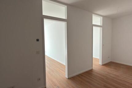 Wohnung Hannover Nord - 2 Zimmer, 65 m&sup2;, 995&euro; | Angebot:25940984