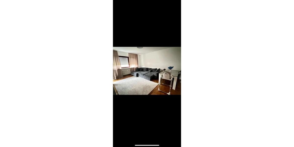 Etagenwohnung Hannover Vahrenwald-List - 3 Zimmer, 93 m&sup2;, 1.350&euro; | Angebot:26412404