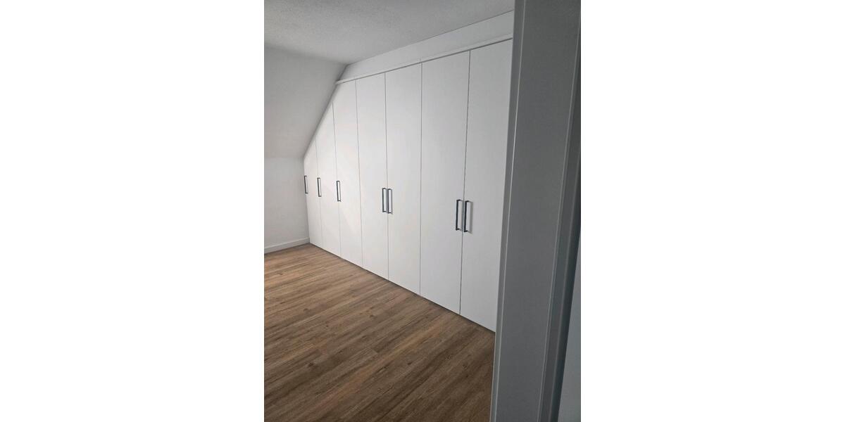 Reihenhaus Garbsen - 5 Zimmer, 120 m&sup2;, 415.000&euro; | Angebot:24845140