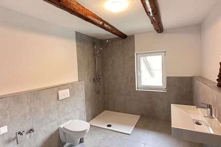 Wohnung Beckedorf - 3 Zimmer, 104 m&sup2;, 780&euro; | Angebot:26963670