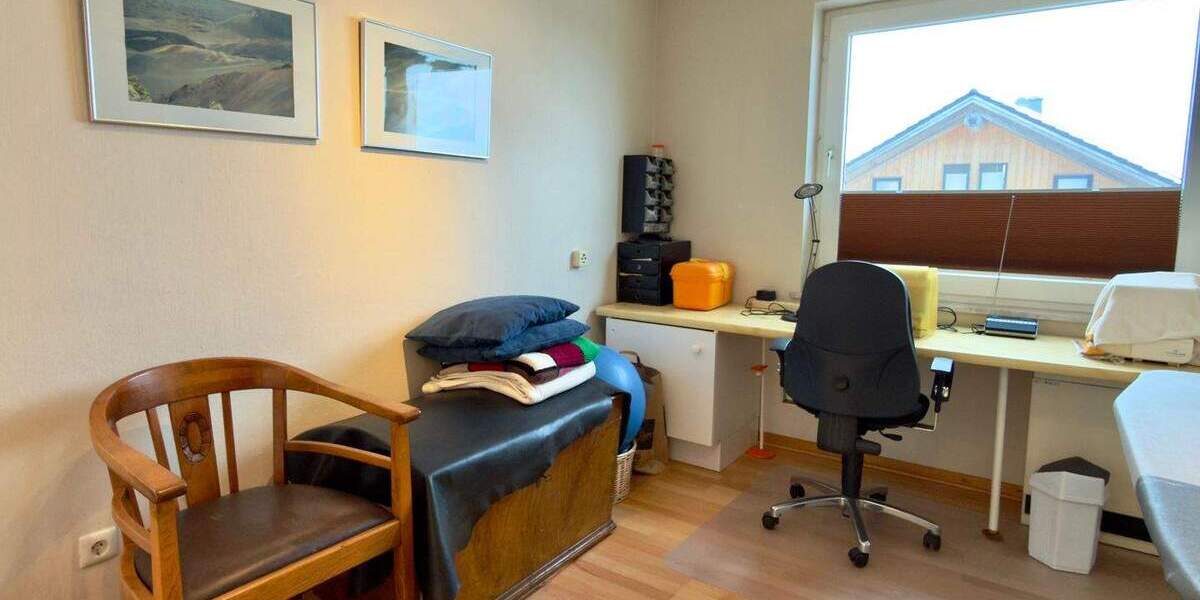 Einfamilienhaus Wölpinghausen - 8 Zimmer, 188 m&sup2;, 349.900&euro; | Angebot:25705870