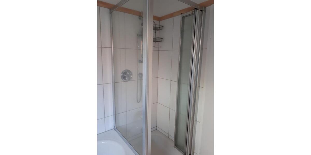 Erdgeschoßwohnung Burgdorf - 4 Zimmer, 105 m&sup2;, 1.300&euro; | Angebot:25988546