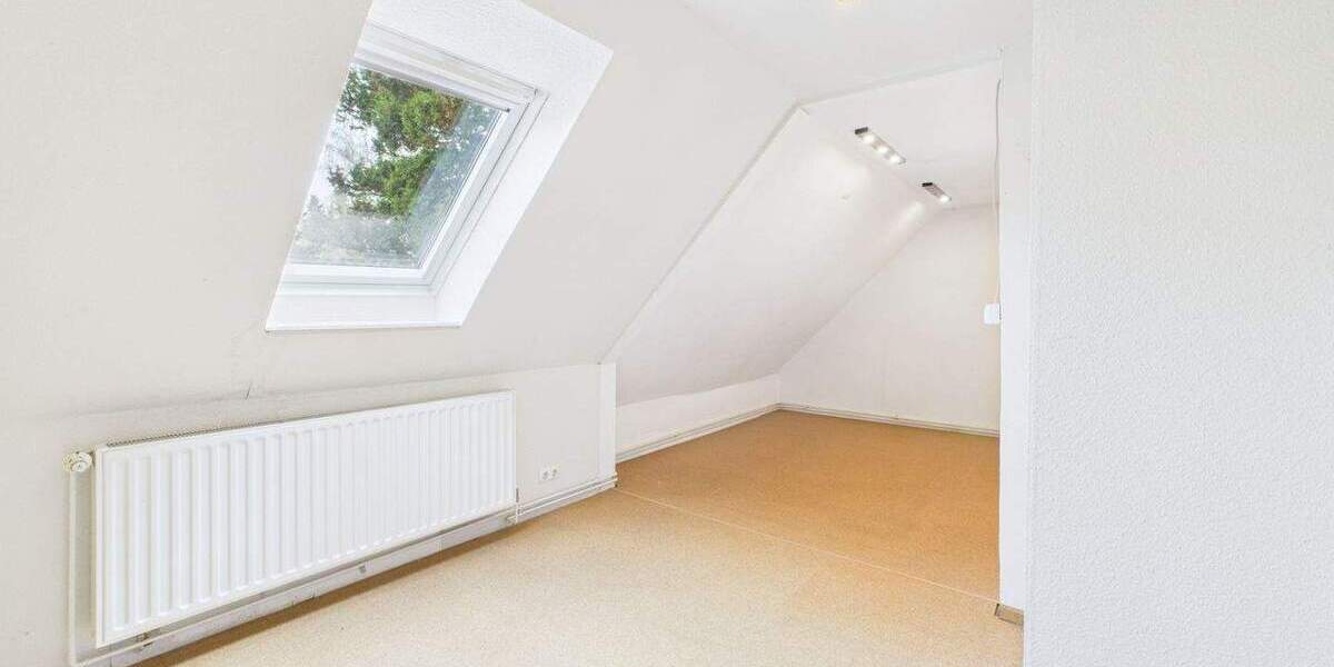 Etagenwohnung Rehburg-Loccum Rehburg - 5 Zimmer, 188 m&sup2;, 250.000&euro; | Angebot:25686912