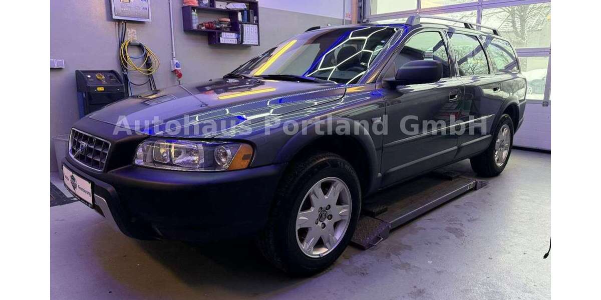 Volvo XC70 155.077 km 17.999 &euro; Hannover 30629