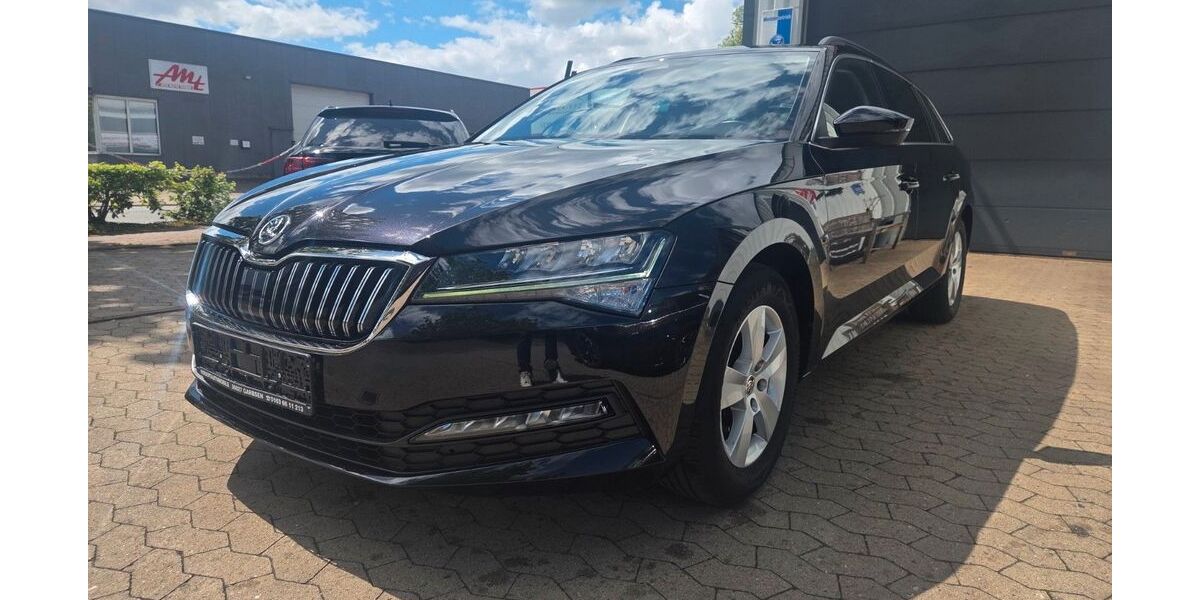 Skoda Superb 24.100 km 29.999 &euro; Garbsen bei Hannover 30827