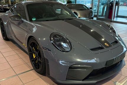 Porsche 992 2.895 km 249.000 &euro; Hannover 30655