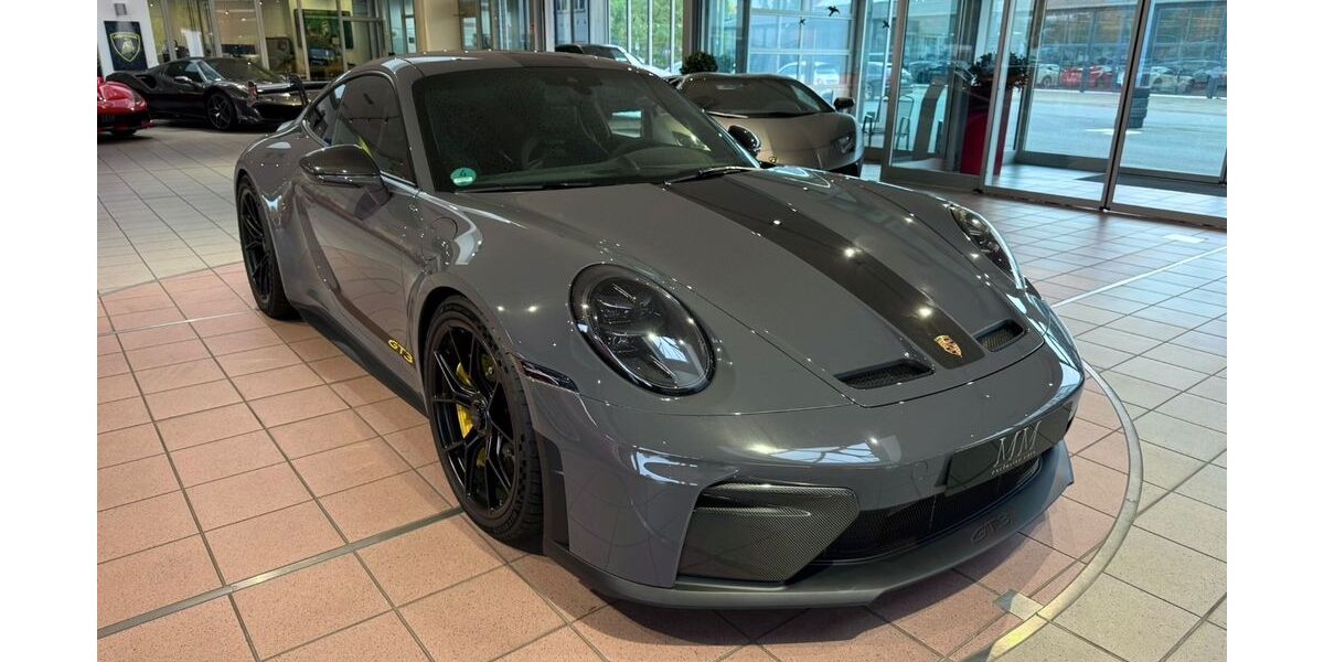 Porsche 992 2.895 km 249.000 &euro; Hannover 30655