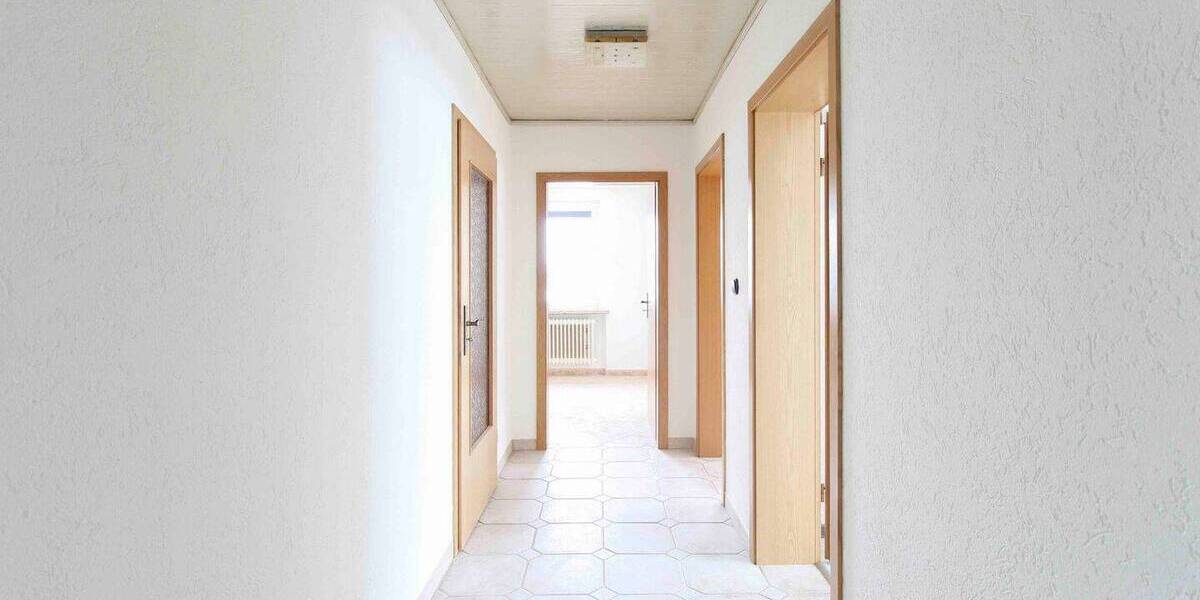 Etagenwohnung Langenhagen Schulenburg - 3 Zimmer, 80 m&sup2;, 179.000&euro; | Angebot:25987401