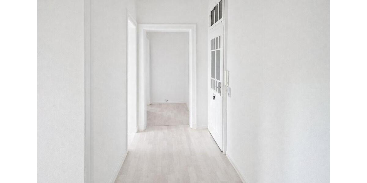 Dachgeschoßwohnung Hannover Herrenhausen-Stöcken - 4 Zimmer, 90 m&sup2;, 900&euro; | Angebot:25904601