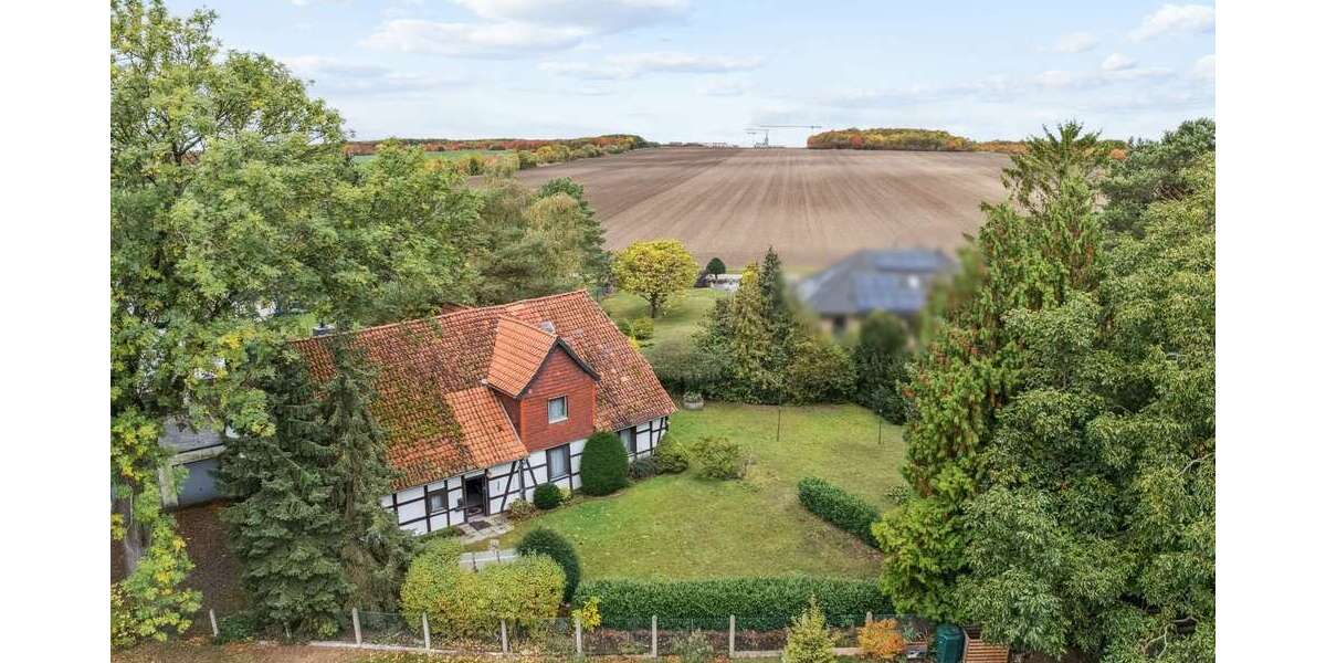 Einfamilienhaus Hannover Döhren-Wülfel - 7 Zimmer, 200 m&sup2;, 800.000&euro; | Angebot:23336330