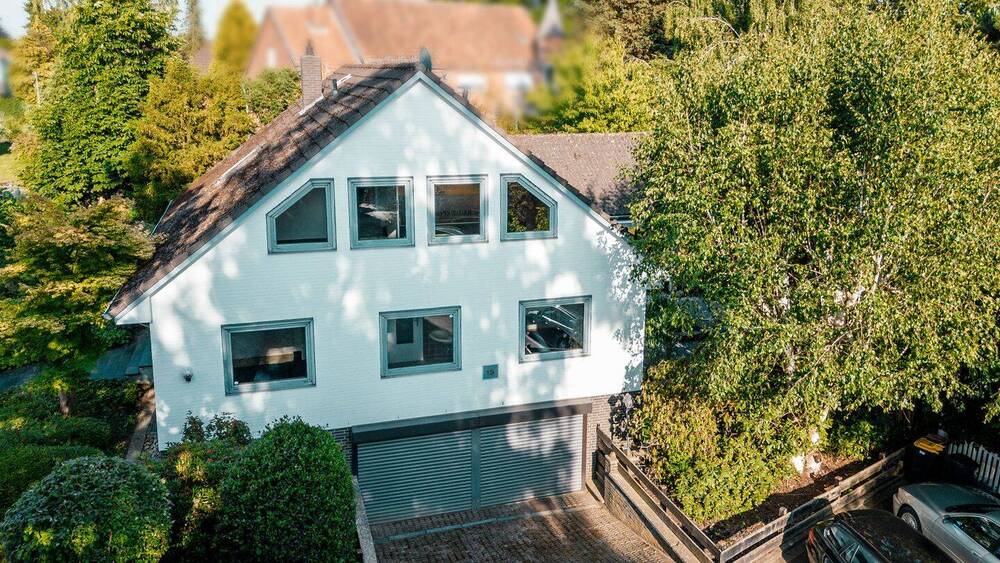 Einfamilienhaus Isernhagen Isernhagen N.B. - 8 Zimmer, 202 m&sup2;, 680.000&euro; | Angebot:25927613