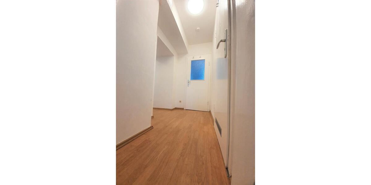 Dachgeschoßwohnung Hannover Vahrenwald-List - 2.5 Zimmer, 55 m&sup2;, 788&euro; | Angebot:25988536