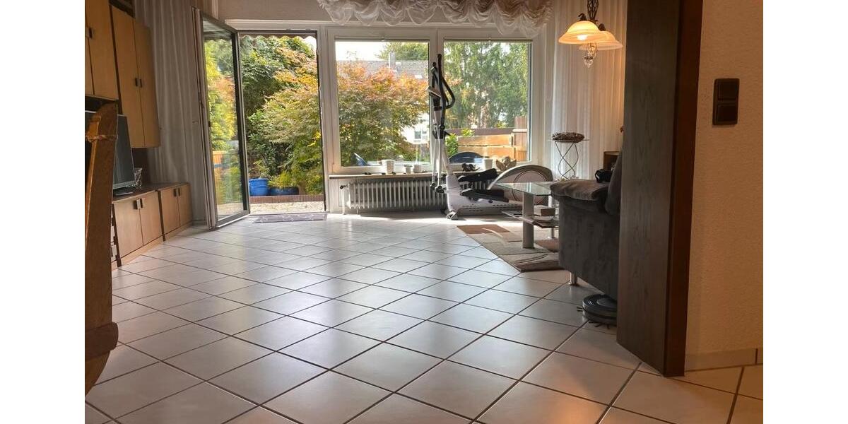 Reihenhaus Langenhagen - 5 Zimmer, 140 m&sup2;, 450.000&euro; | Angebot:26048415