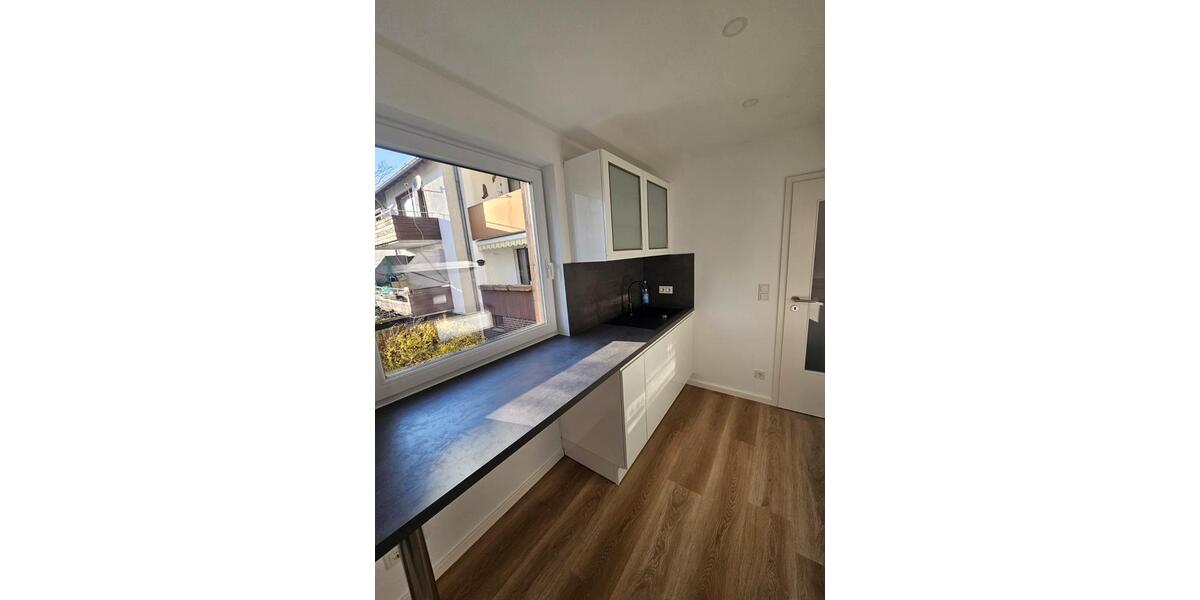 Hochparterre Hannover Herrenhausen-Stöcken - 2 Zimmer, 64 m&sup2;, 1.055&euro; | Angebot:25839724