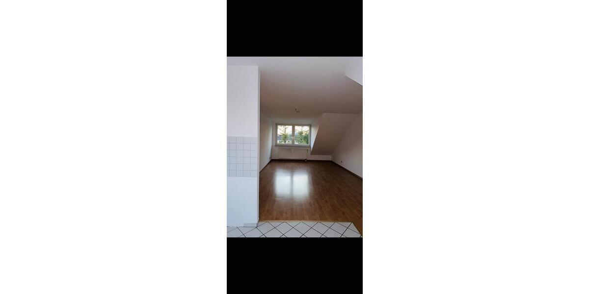 Dachgeschoßwohnung Hannover Herrenhausen-Stöcken - 2 Zimmer, 50 m&sup2;, 149.000&euro; | Angebot:26951568