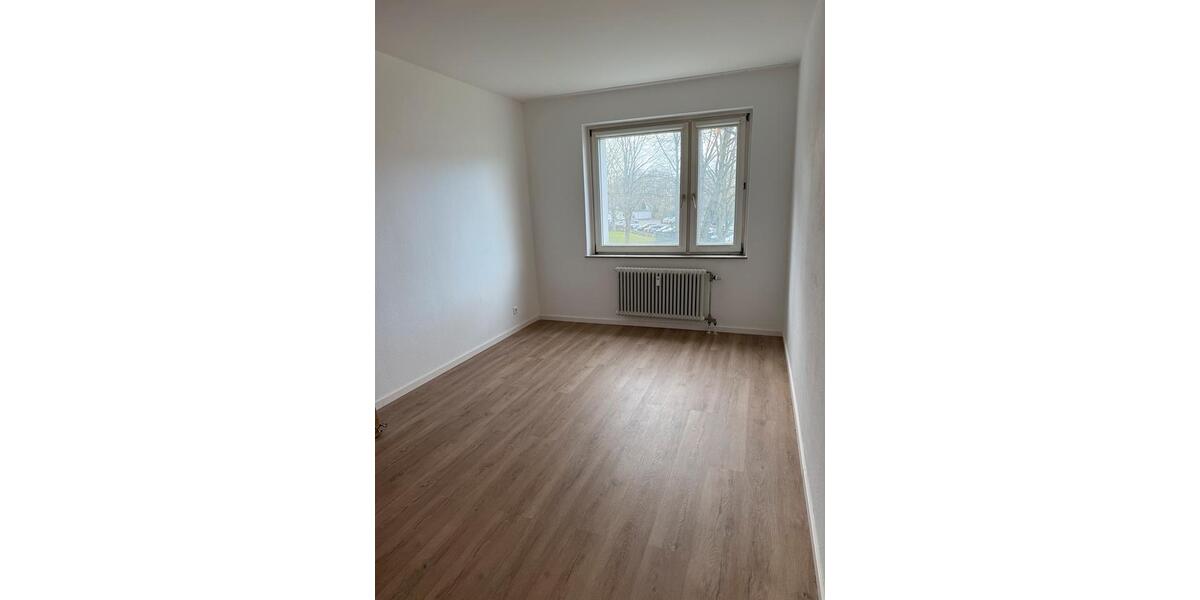 Etagenwohnung Laatzen - 2 Zimmer, 60 m&sup2;, 720&euro; | Angebot:25962452
