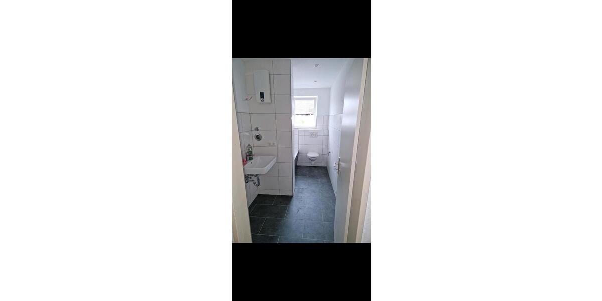 Hochparterre Garbsen Berenbostel - 3 Zimmer, 82 m&sup2;, 1.250&euro; | Angebot:24848854