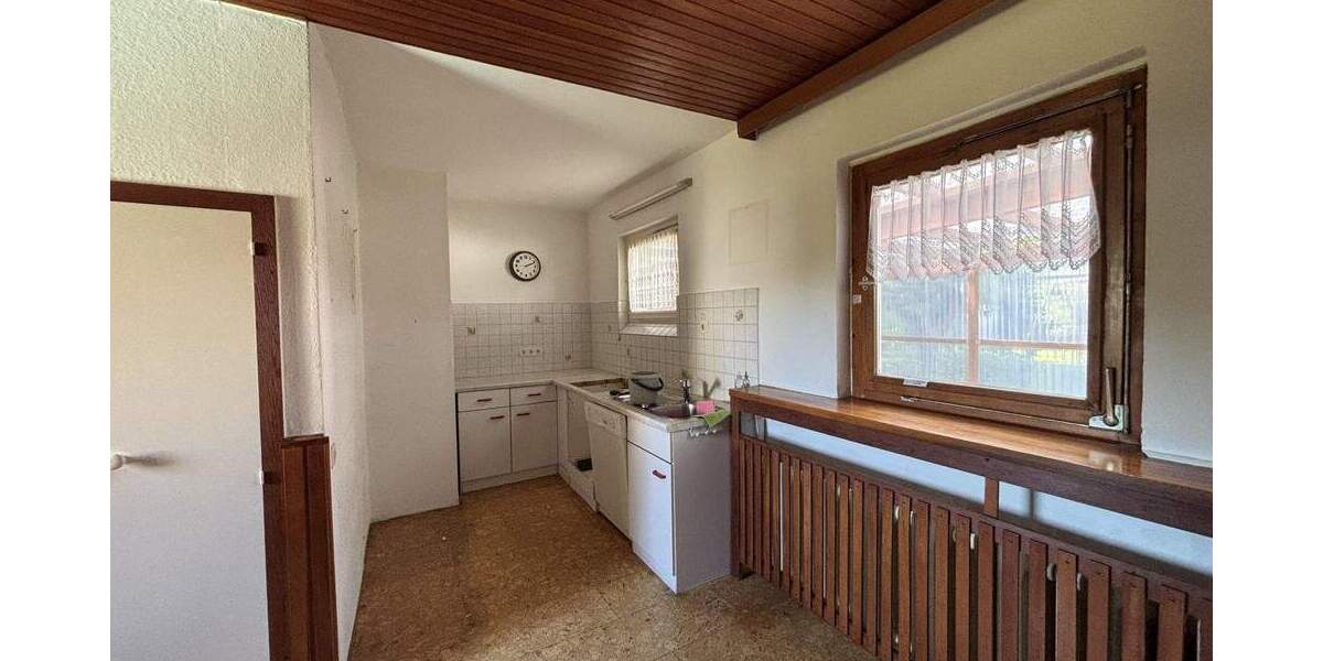 Mehrfamilienhaus, Wohnhaus Sehnde Ilten - 7 Zimmer, 194 m&sup2;, 339.000&euro; | Angebot:25733350