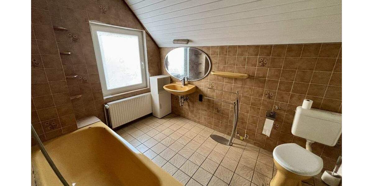 Mehrfamilienhaus, Wohnhaus Wunstorf / Steinhude Steinhude - 5 Zimmer, 174 m&sup2;, 275.000&euro; | Angebot:25681611