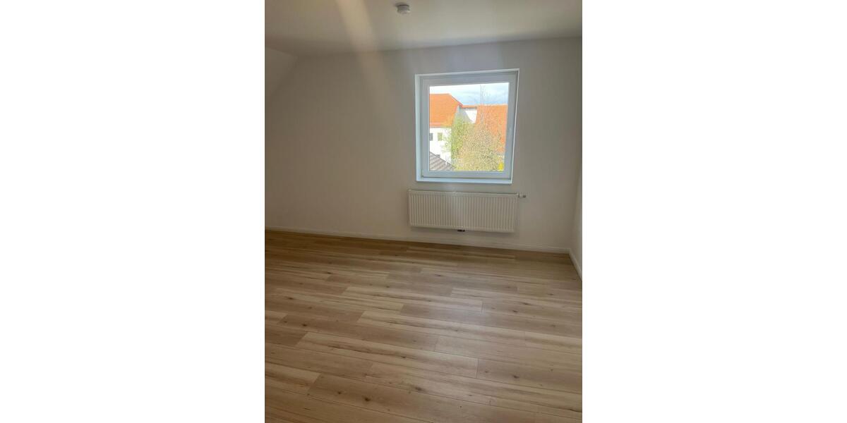 Maisonettenwohnung Gehrden - 4 Zimmer, 175 m&sup2;, 1.392&euro; | Angebot:25921420