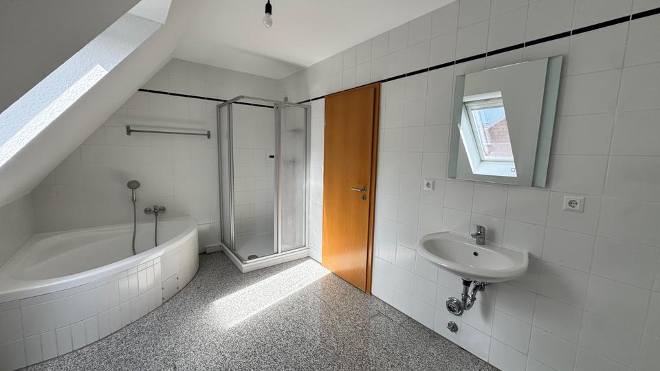 Maisonettenwohnung Wunstorf - 4 Zimmer, 147 m&sup2;, 329.000&euro; | Angebot:25990758