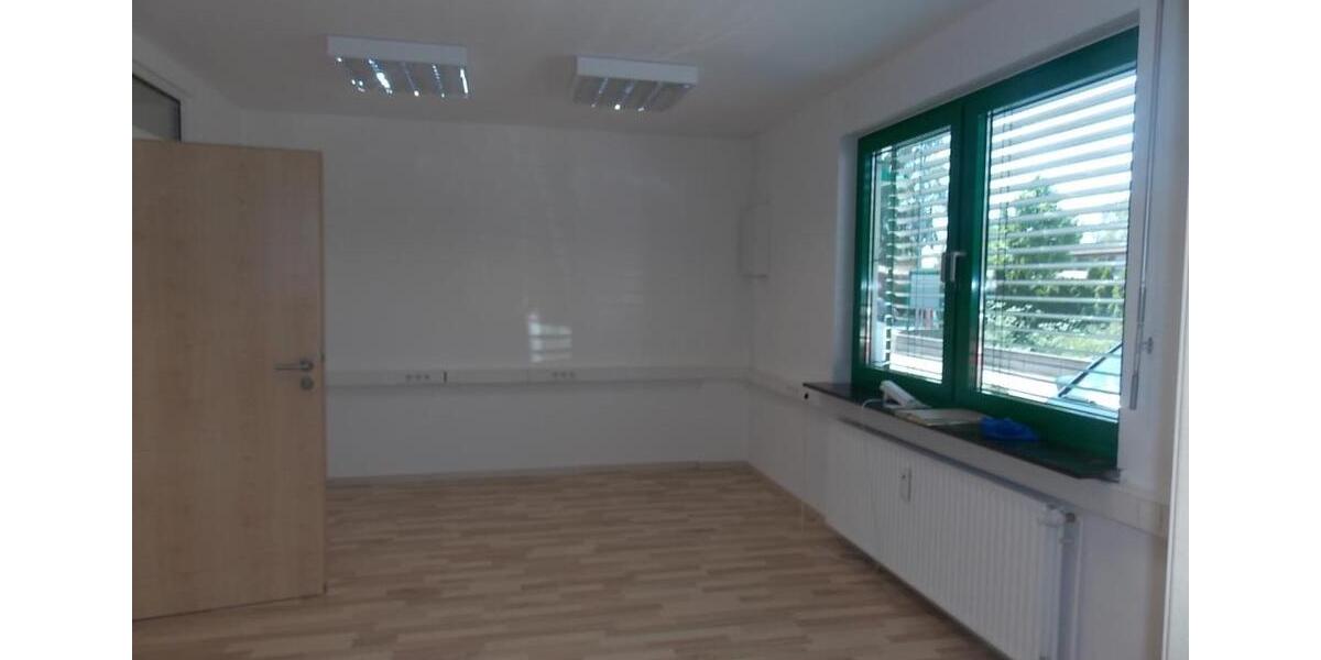 Gewerbeobjekt Isernhagen - 1.080&euro; | Angebot:25099425