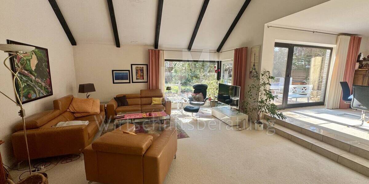 Einfamilienhaus Isernhagen / Altwarmbüchen Altwarmbüchen - 6 Zimmer, 151 m&sup2;, 649.000&euro; | Angebot:26029239