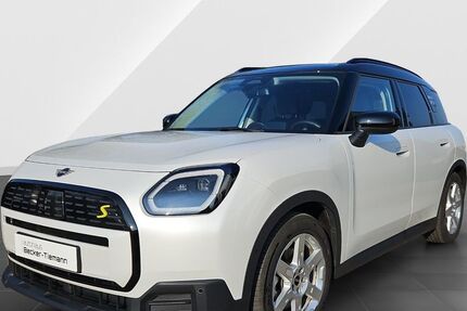 Mini Countryman SE (Cooper) 18.497 km 36.266 &euro; Wunstorf 31515