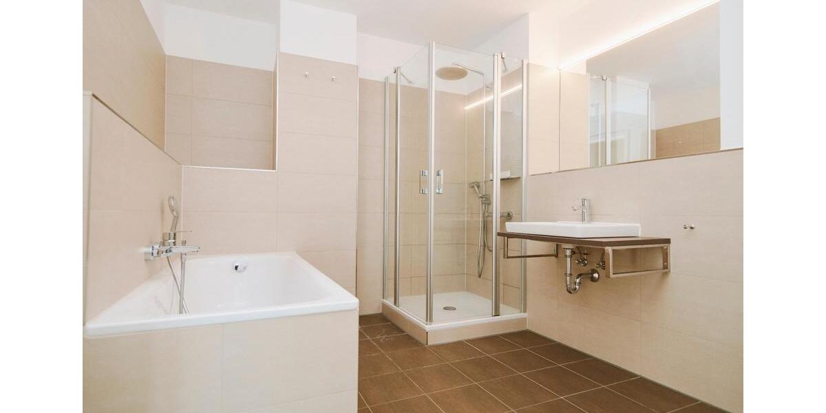 Etagenwohnung Hannover - 2 Zimmer, 186 m&sup2;, 3.076&euro; | Angebot:24802648