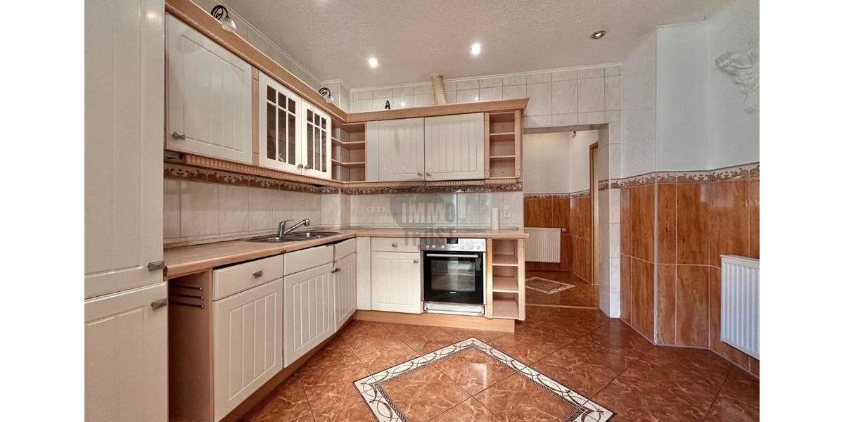 Einfamilienhaus Stadthagen - 7 Zimmer, 190 m&sup2;, 279.000&euro; | Angebot:26543315