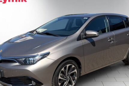Toyota Auris 69.930 km 10.880 &euro; Wedemark 30900