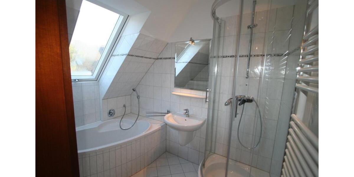 Einfamilienhaus Burgdorf - 6 Zimmer, 150 m&sup2;, 1.648&euro; | Angebot:23149531