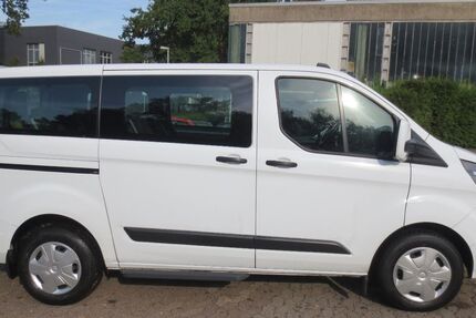 Ford Transit Custom 106.000 km 16.995 &euro; Hannover 30179